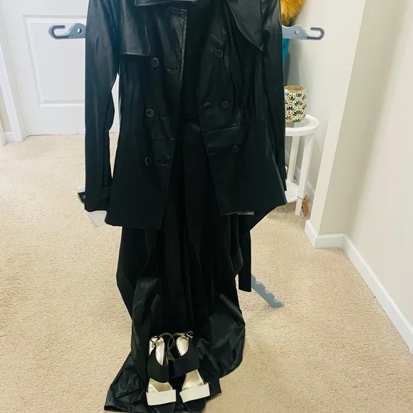 VENUS Black Faux Leather Double-Breasted Utility Jacket - Picture 3 of 3